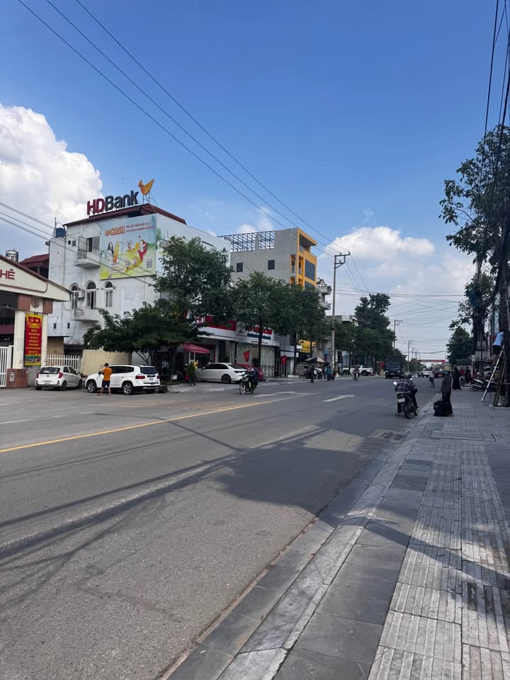 Nhà mặt tiền đường 18A, Mạo Khê, 72m² giá 4 tỷ - Kinh doanh sầm uất!