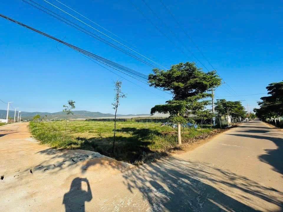 Đất thổ cư Đà Lạt 140m² - Sổ đỏ chính chủ, đường ô tô vào tận nơi!