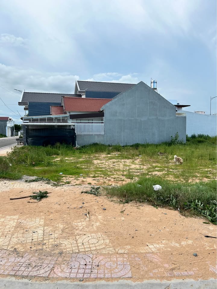 Đất nền Phường Mỹ Đông, Ninh Thuận 115m² giá 1.6 tỷ - Lô gốc 2 mặt tiền, đầu tư sinh lời!