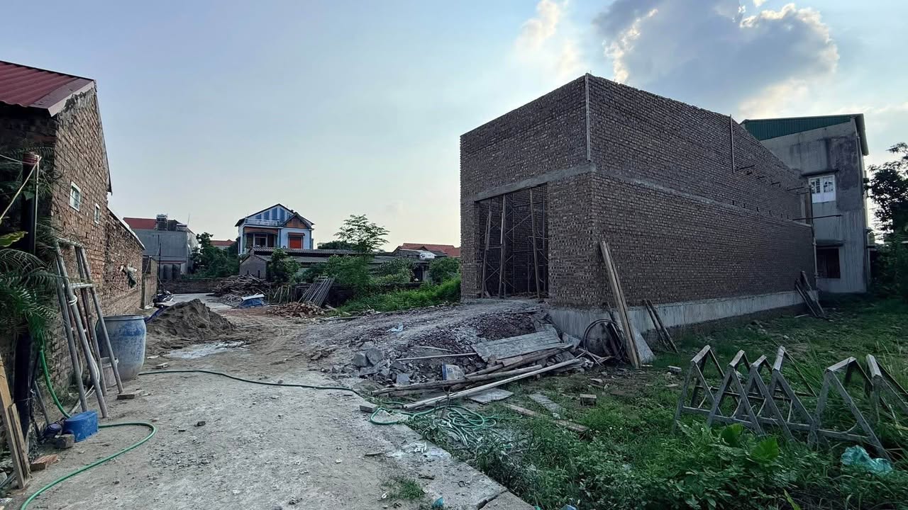 Đất nền khu phố Phương Sơn - Yên Dũng, 108m² chỉ 1.6 tỷ - Cơ hội đầu tư tuyệt vời!