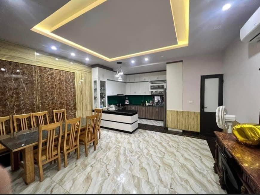 Nhà 4 tầng đường An Trang, An Dương, 60m² giá 5 tỷ - Kinh doanh lý tưởng!