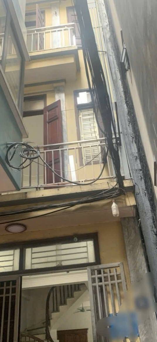 Nhà cho thuê 4 tầng 4 phòng ngủ tại phố Mỹ Đình - Giá 11 triệu/tháng