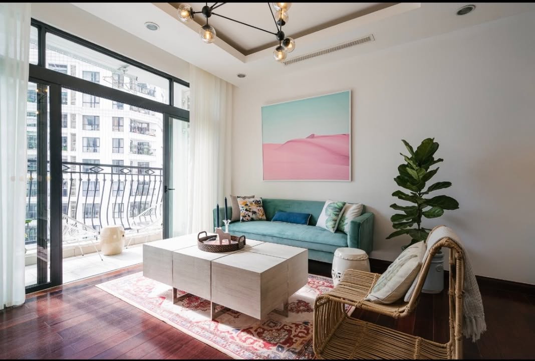 Căn hộ 2 ngủ Royal City 104m² giá chỉ 15 tỷ - Nội thất sang trọng, sẵn sàng vào ở!