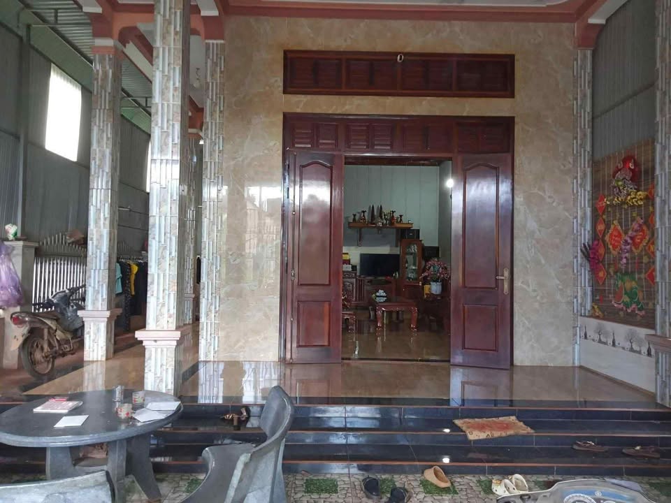 Nhà riêng xã Ia Dom, Đức Cơ 320m² giá 1.4 tỷ - Nhà bao đẹp, chính chủ bán!
