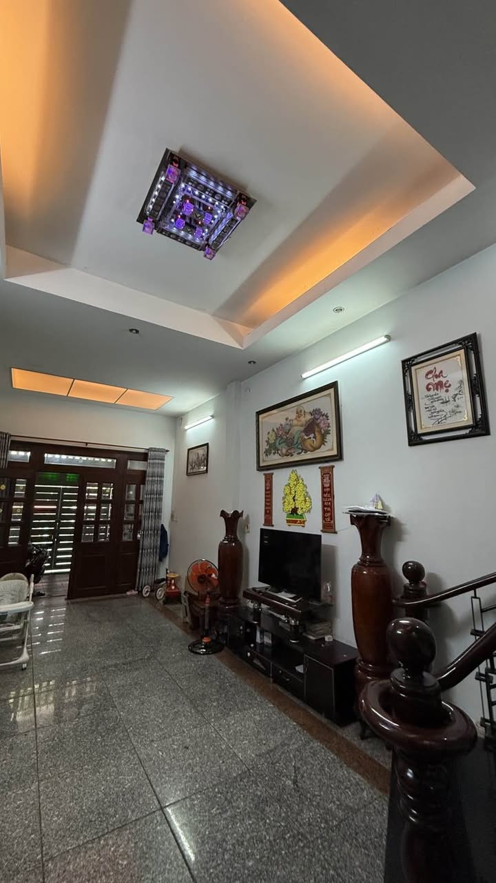 FrontHouse Tân Phú 98.4m² giá 12.8 tỷ - Chính chủ bán gấp!
