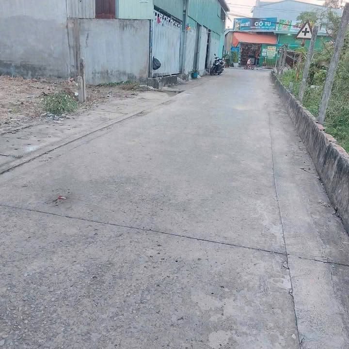 Đất thổ cư Phú Thọ, Thủ Dầu Một 126m² chỉ 2 tỷ - Giá tốt nhất khu!