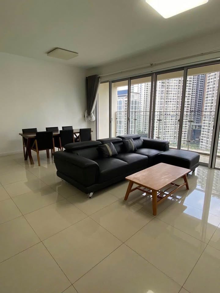 Căn hộ Estella Heights 130m² giá 2.800 USD - Thiết kế hiện đại, sẵn sàng vào ở!