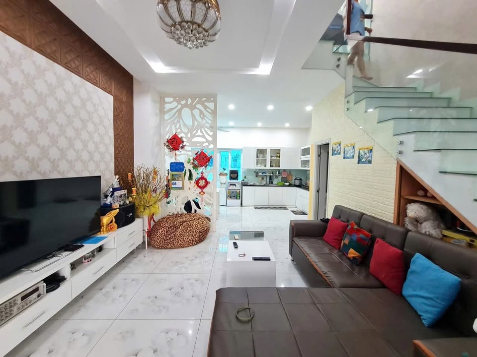 Nhà phố Melosa Khang Điền, quận 9, 80m² giá 9.5 tỷ - An ninh 24/7, Sẵn sàng ở ngay!