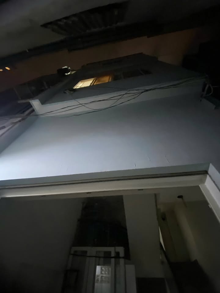 Nhà 4 tầng trung tâm Quận 1 - Lê Thị Riêng chỉ 7.5 tỷ - Tiềm năng sinh lời cao!