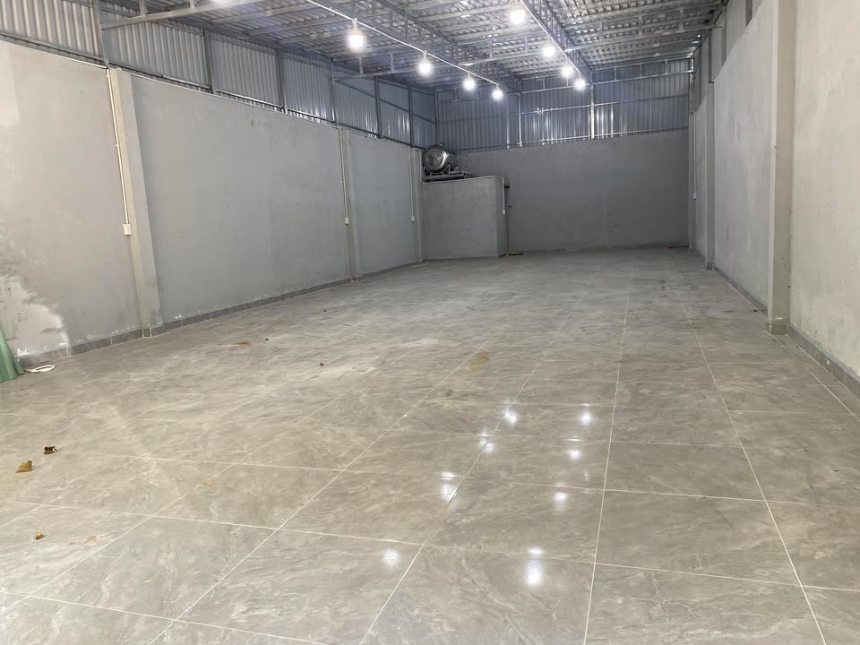 Cho thuê mặt bằng kinh doanh đường Phạm Hữu Lầu quận 7, diện tích 140m² giá 20 triệu - Vị trí đắc địa cho mọi loại hình kinh doanh!