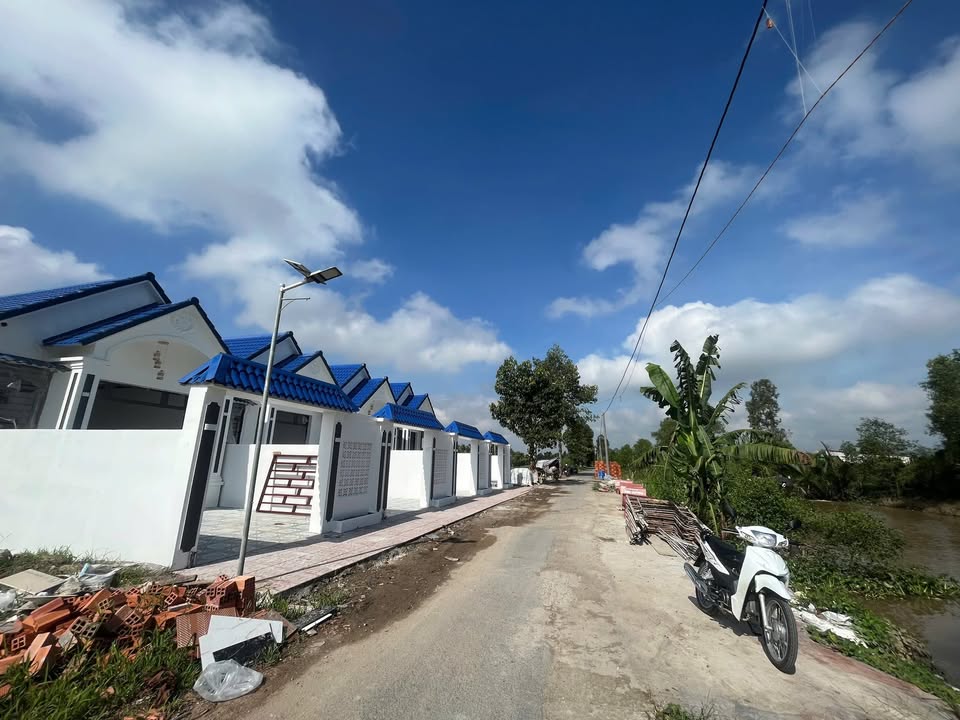 Nhà mái thái hiện đại tại phường Bình Minh 80m² giá 920 triệu - Sở hữu ngay chỉ với 250 triệu!