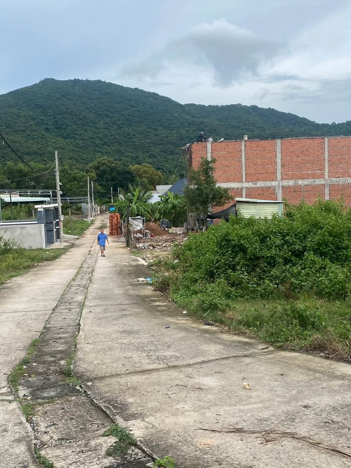 Đất thổ cư 139m² tại Phước Hưng, Long Điền - Giá chỉ 1.35 tỷ, mặt tiền đường nhựa!