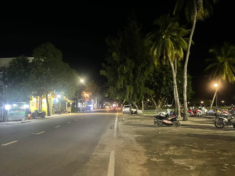 Đất mặt tiền biển Trần Hưng Đạo Vạn Ninh 144m² giá 9 tỷ - Đầu tư sinh lời ngay!