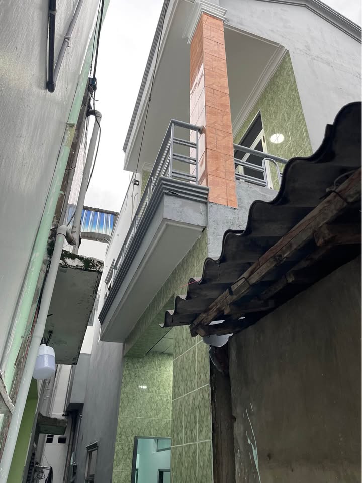 Nhà phố Vĩnh Nguyên, Nha Trang 28m² giá 2.2 tỷ - Gần biển chỉ 200m!