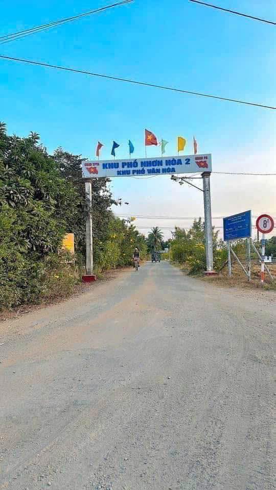 Đất thổ cư mặt tiền đường Nguyễn Văn Nhâm 157m² giá 1.15 tỷ - Cơ hội đầu tư tuyệt vời!