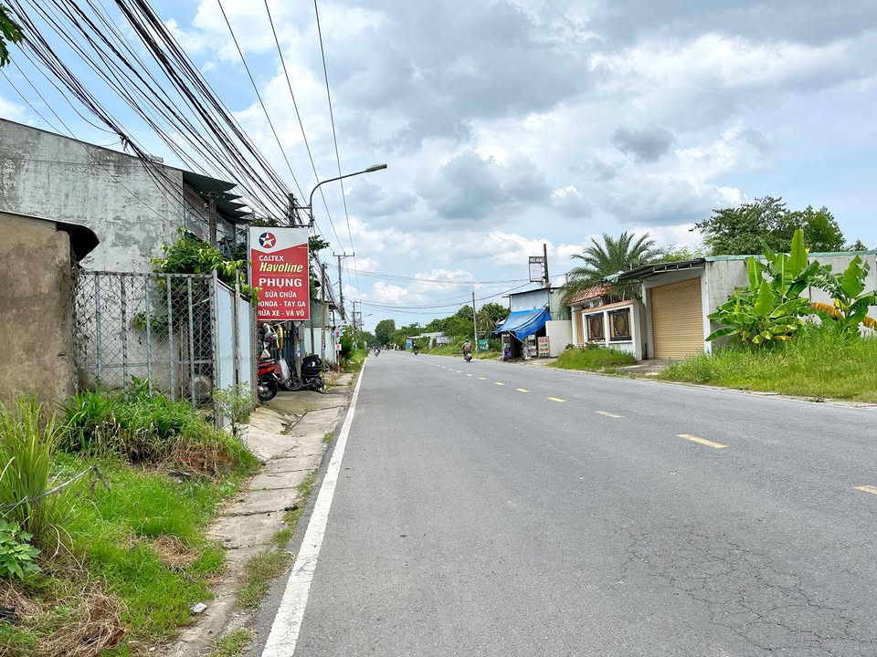 Đất mặt tiền đường Mỹ Hạnh, Đức Hòa 570m² giá 7.2 tỷ - Cơ hội đầu tư sinh lời!