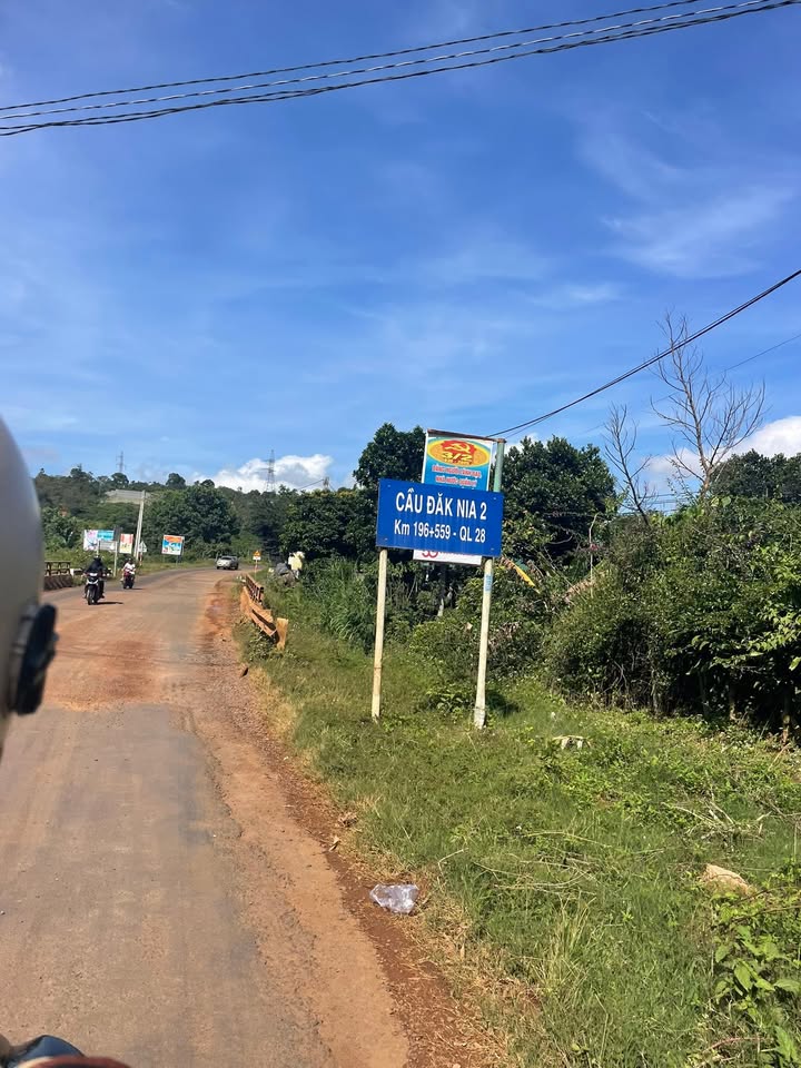 Đất nền Quốc lộ 28, Đắk Nia 600m² giá 1.7 tỷ - Cơ hội đầu tư kinh doanh!