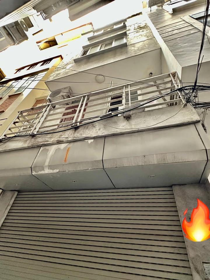 Nhà riêng Cầu Giấy, Dịch Vọng Hậu 45m² giá 8.85 tỷ - An cư lý tưởng ngay trung tâm!