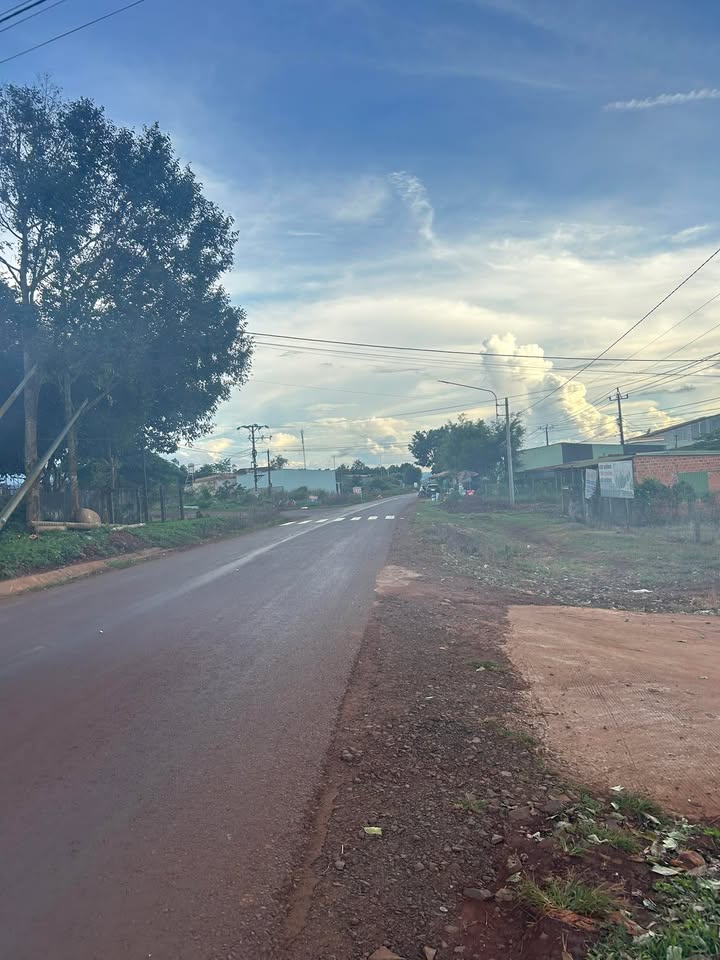 Đất nền tỉnh lộ 666 Mang Yang 450m² - Sổ đỏ chính chủ, 2 mặt tiền!