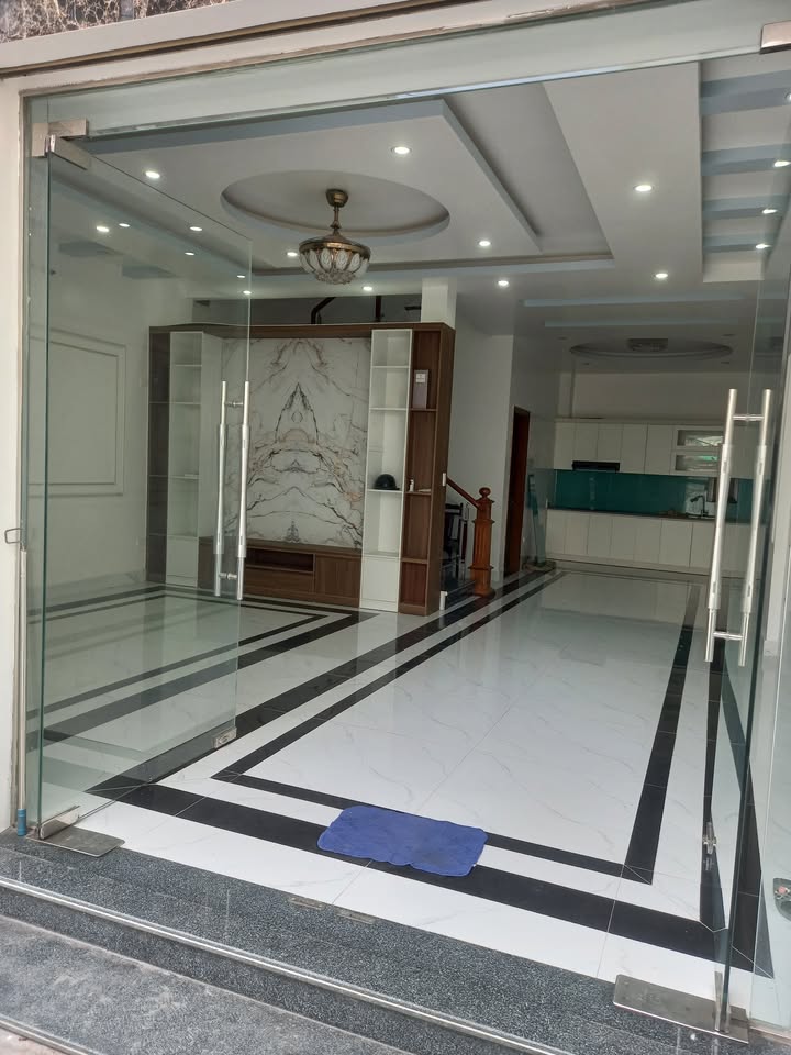 FrontHouse 3 tầng đường Nguyễn Tường Loan 75m² - Kinh doanh lý tưởng!