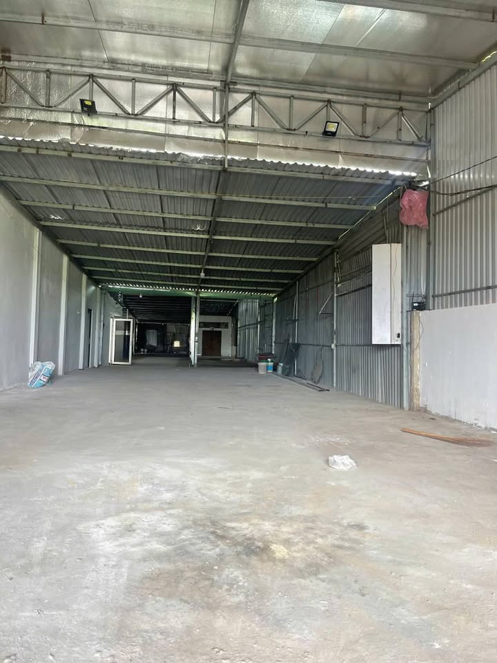 Nhà xưởng 800m² mặt tiền đường Phạm Văn Cội, Củ Chi - Giá 6 tỷ, đầu tư sinh lời!