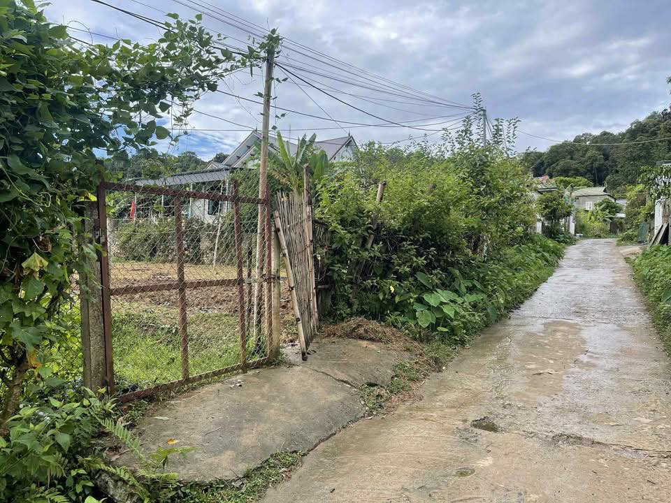 Đất nền 330m² tại Chiềng Sinh, Sơn La - Mặt tiền 15m, gần chợ và bệnh viện!