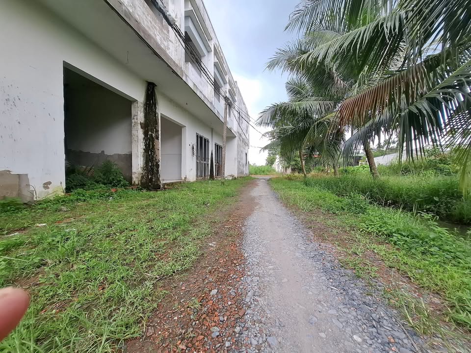 Đất nền 5x25m tại ấp 2 Hựu Thạnh, Đức Hòa giá 830 triệu - Cơ hội đầu tư hấp dẫn!