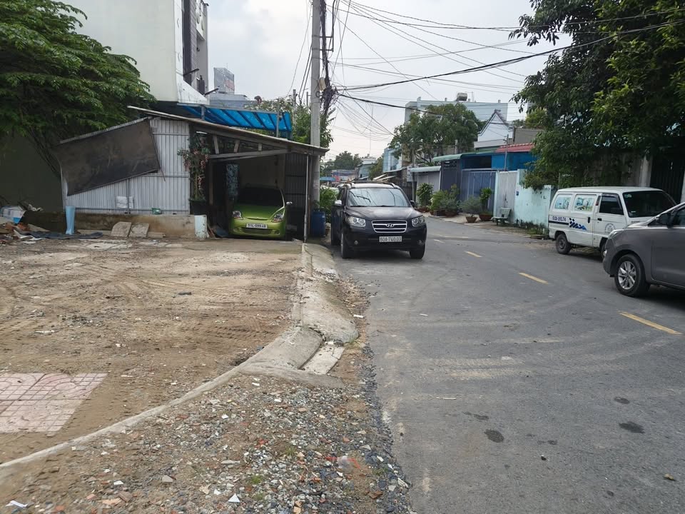 Đất mặt tiền đường Số, Long Thạnh Mỹ, Thủ Đức 1602m² giá 80 tỷ - Cơ hội đầu tư hiếm có!