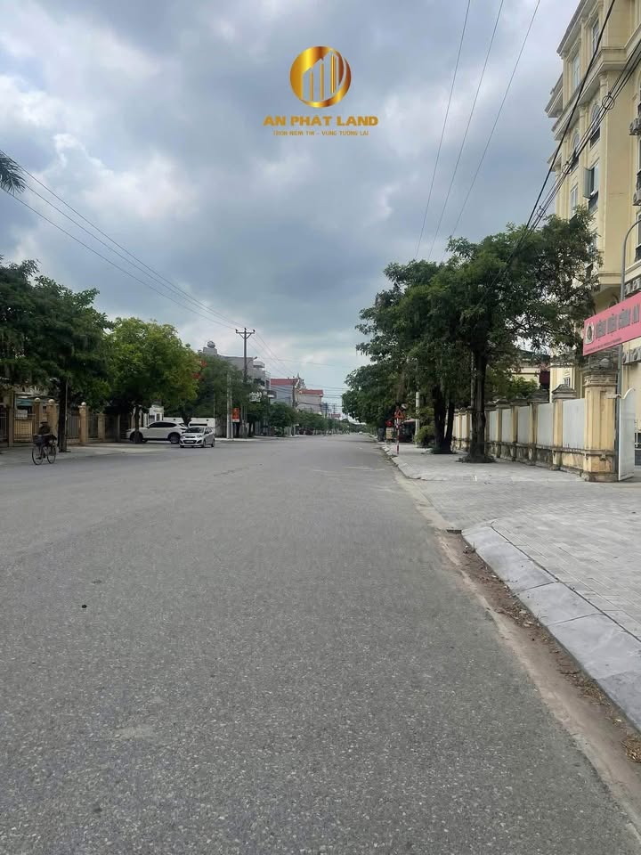 Bán đất Đầm Sen Thiên Sơn, Ninh Bình 85m² giá 4 tỷ - Đường rộng ô tô vào tận nơi!