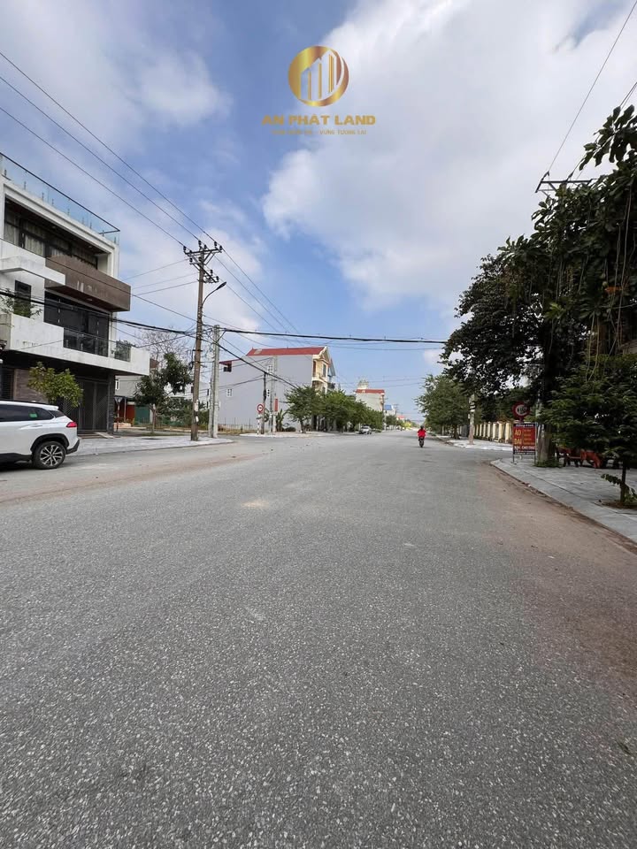 Đất nền Đường Hoa Lư, Ninh Bình 85m² - Vị trí đắc địa, giá thỏa thuận!