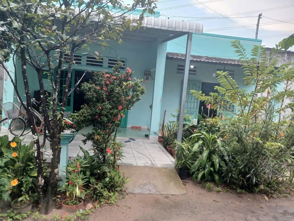 Nhà bán gấp Xã Trung An Củ Chi 264m² giá 2 tỷ - Gần chợ, trường học!