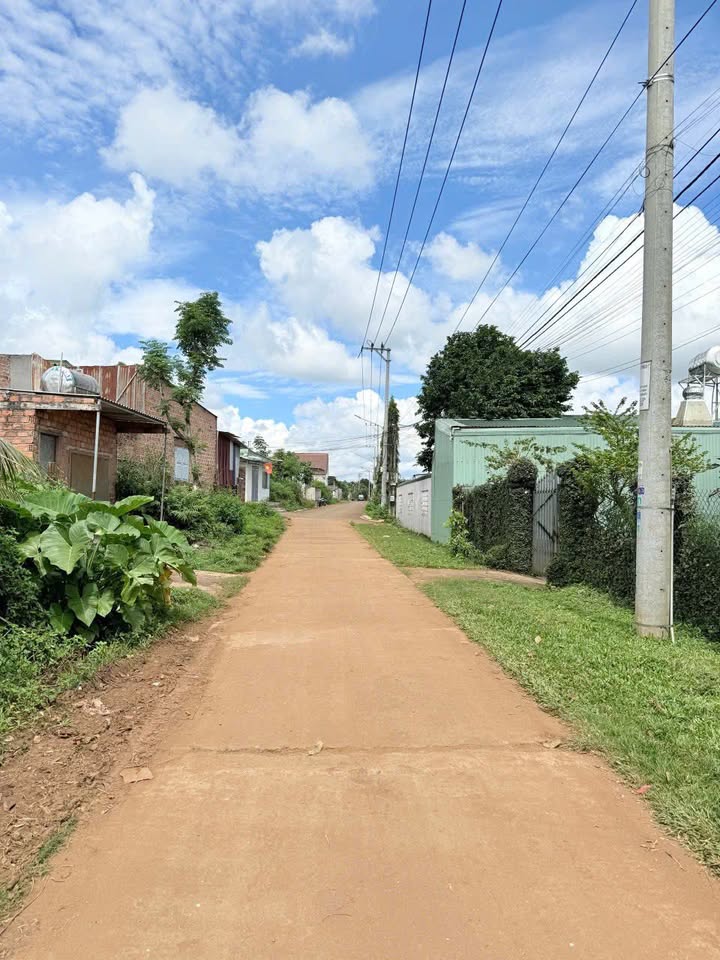 Đất nền chính chủ đường Nguyễn Chí Thanh, 205m² giá 600 triệu - Cơ hội đầu tư hấp dẫn!