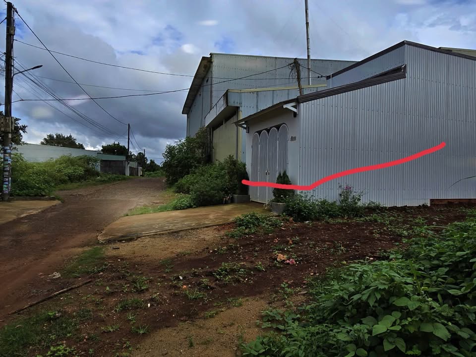 Đất nền chính chủ đường Hoàng Sa, Pleiku 200m² giá chỉ 900 triệu - Cơ hội đầu tư hấp dẫn!