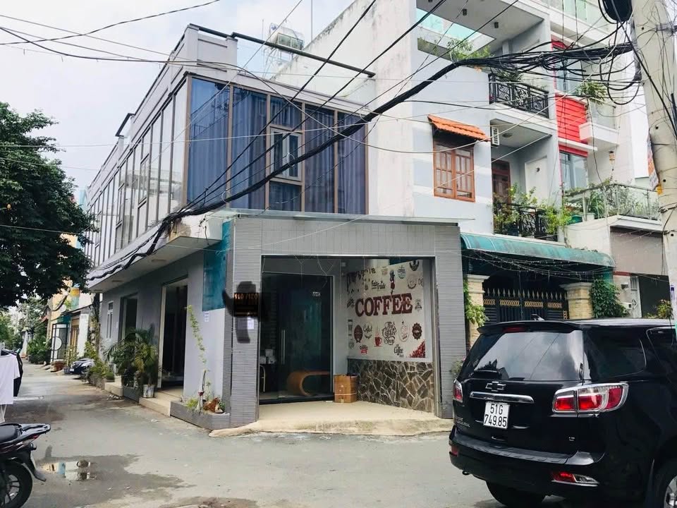 Nhà 2 Mặt Tiền Vĩnh Lộc 74m² giá 5 tỷ - Kinh doanh sầm uất!