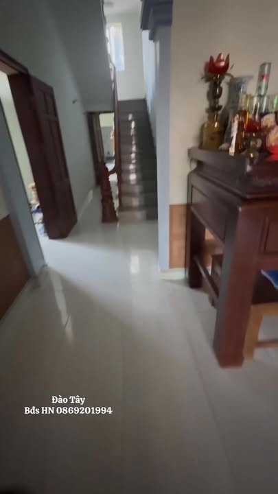 Nhà 3 tầng kiên cố Tiền Phong Mê Linh 198m² giá chỉ 6 tỷ - Không thể bỏ lỡ!