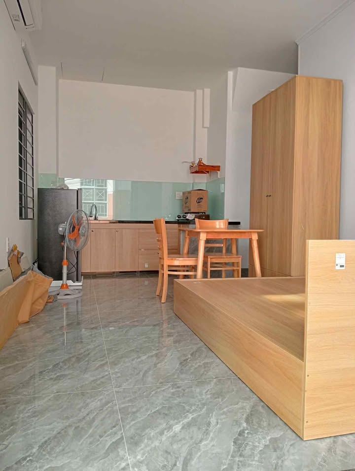 Căn hộ cho thuê đường Duy Tân, quận Hải Châu - Full nội thất, giá 5.5 triệu/tháng!