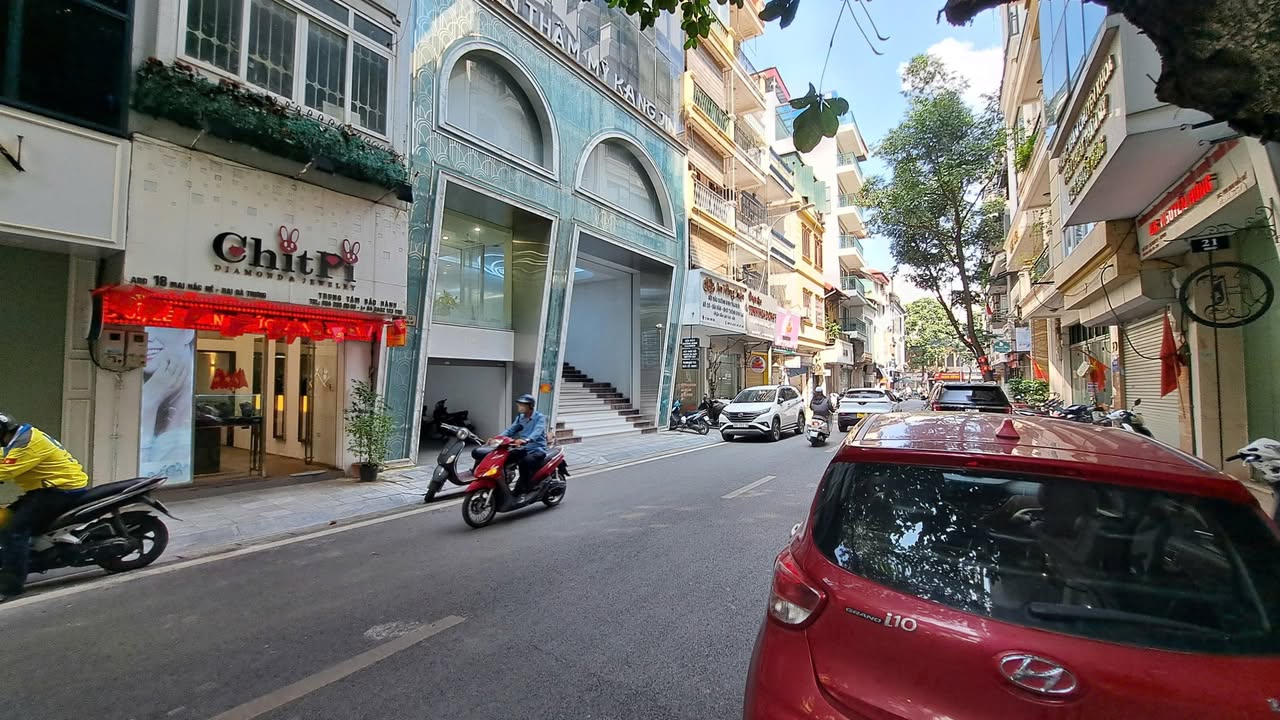 Nhà mặt phố Mai Hắc Đế - 55m² giá 38 tỷ - Đầu tư sinh lời ngay!