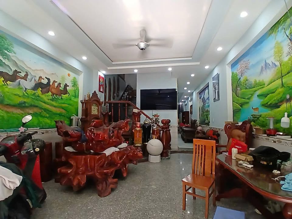 Biệt thự phố Phú Hồng Thịnh 9, Dĩ An 101m² giá 8 tỷ - Đẳng cấp sống sang trọng!