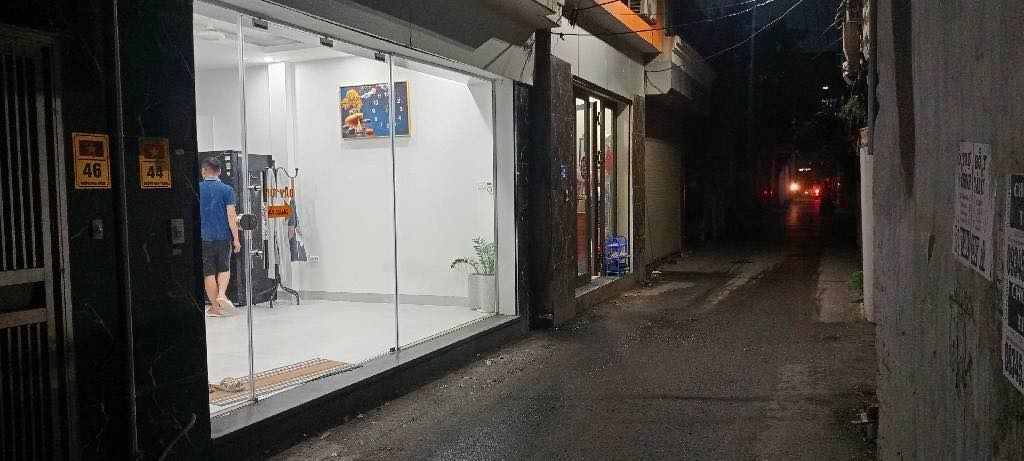 Nhà mặt phố La Phù 35m² giá 7 tỷ - Kinh doanh sầm uất, ô tô đỗ cửa!