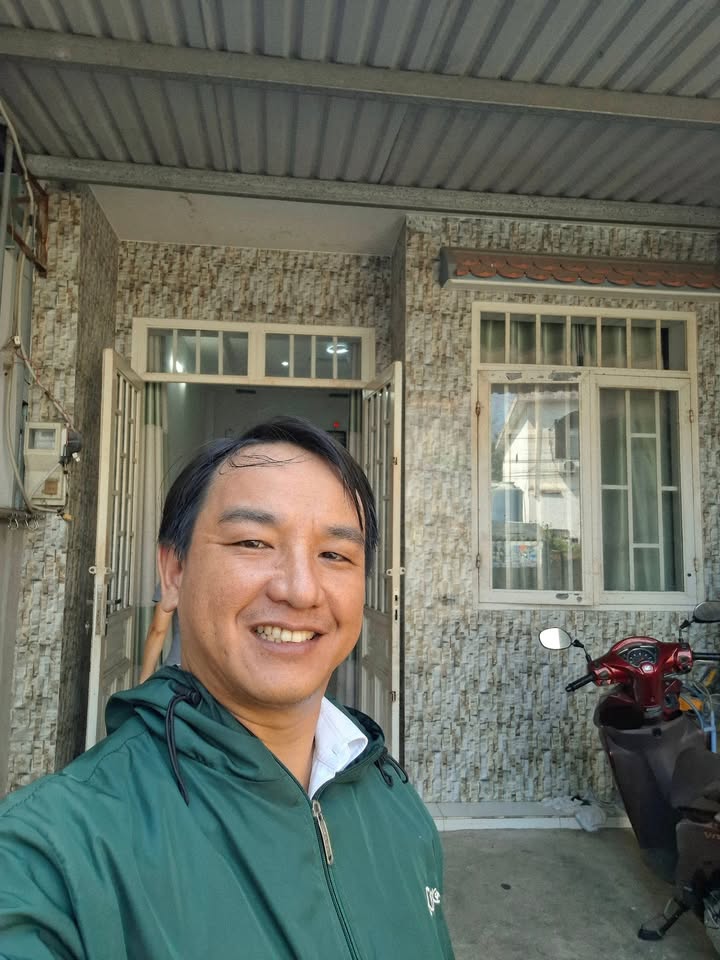 Nhà riêng đường Nguyễn Du, Dĩ An 100m² giá 3.65 tỷ - Ô tô vào tận nhà!