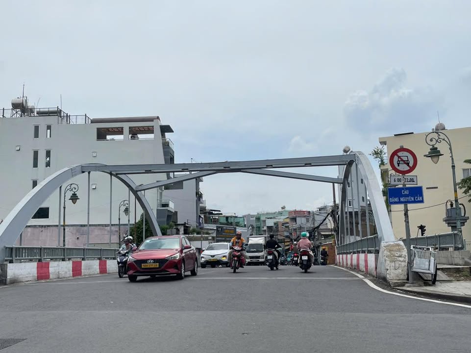 Nhà mặt tiền Đặng Nguyên Cẩn, Quận 6, 58m² giá 4 tỷ - Cơ hội hiếm có!