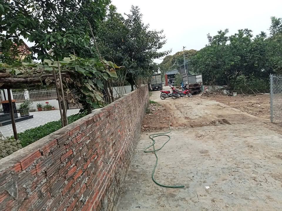 Đất lô góc 126m² tại thôn 2 Thạch Đà, giá 4 tỷ - Đầu tư sinh lời ngay!