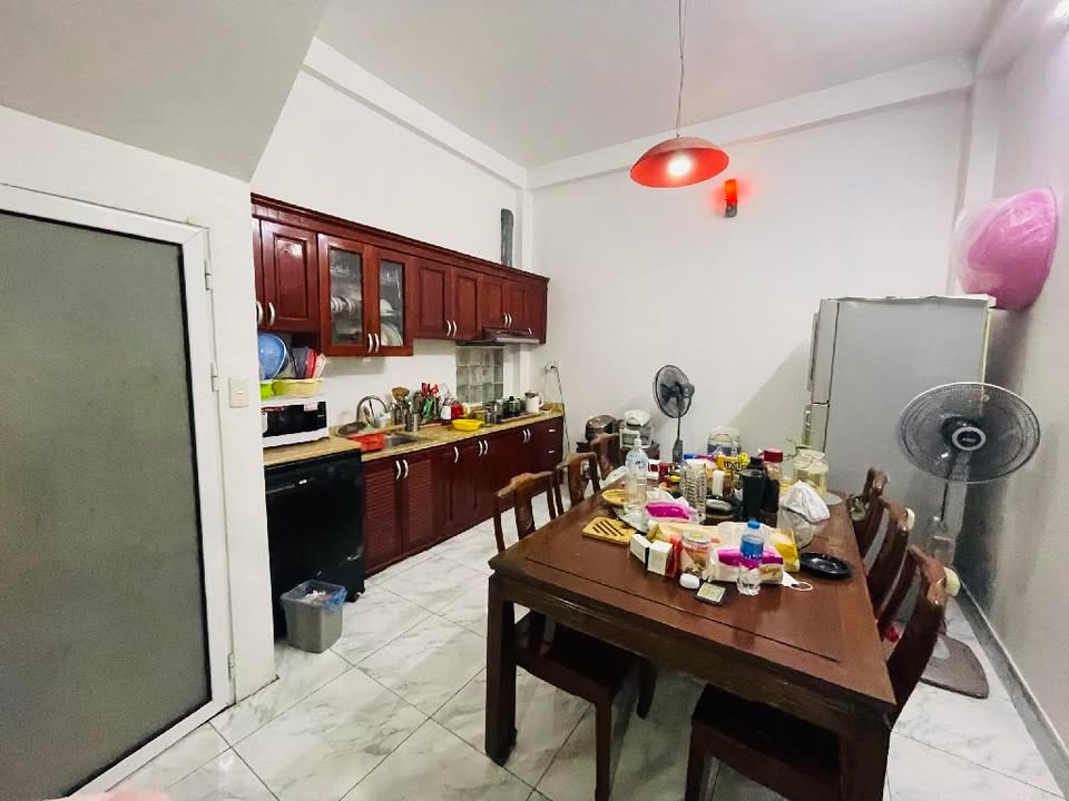 Nhà đẹp Tam Trinh 65m² giá 11.6 tỷ - Lô góc 2 thoáng, sẵn sàng vào ở!