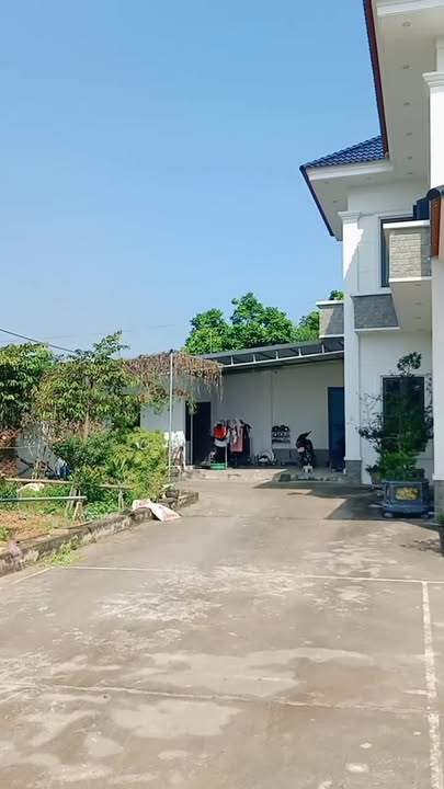 Nhà 2 tầng 550m² tại xã Nội Bài, giá thỏa thuận - Tiện nghi đầy đủ!