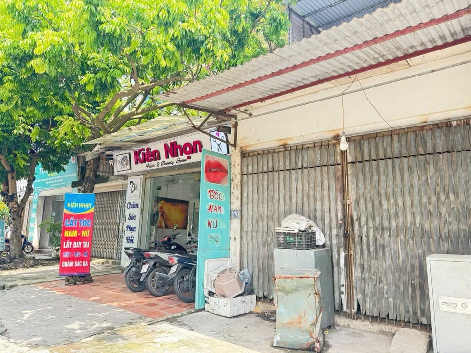 Nhà mặt đường 131 Sóc Sơn 100m² - Cơ hội đầu tư kinh doanh hấp dẫn!