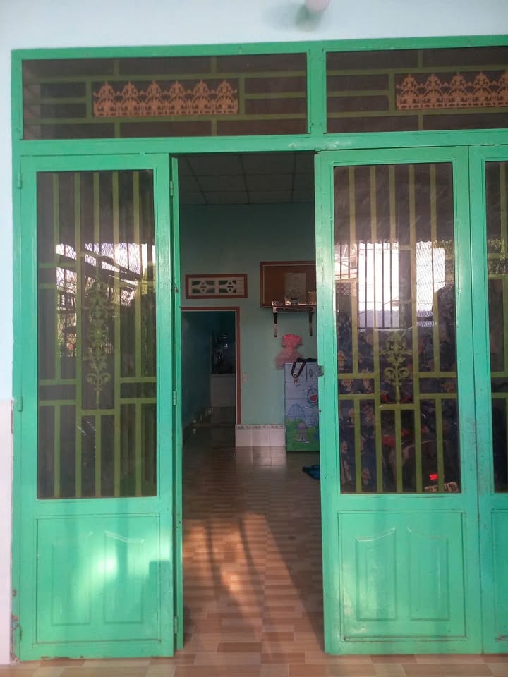 Nhà riêng Ấp 2 Tân Thạnh Đông Củ Chi 64m² giá 700 triệu - Sẵn sàng vào ở ngay!