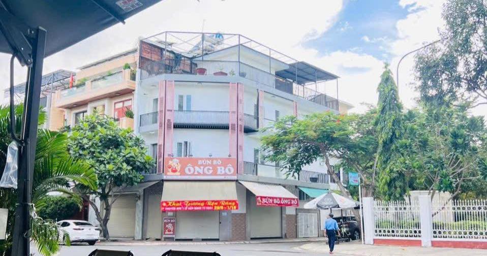 Nhà góc đường Hoàng Cầm B2, KĐT Vĩnh Điềm Trung, 87,9m² giá 13,5 tỷ - Sẵn hợp đồng thuê 20 triệu!