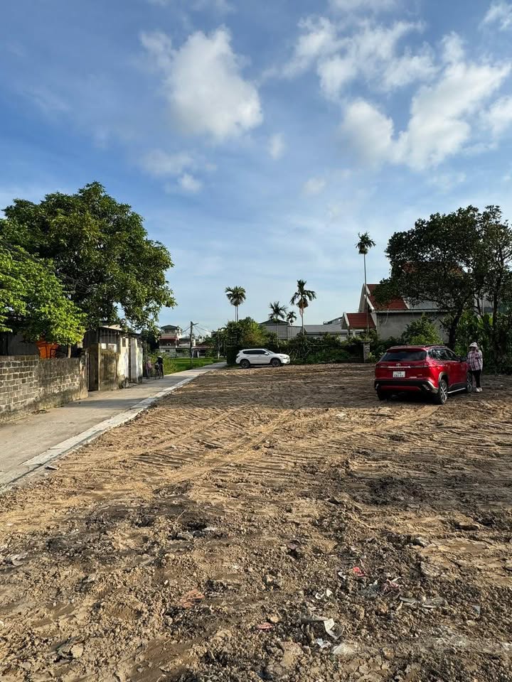 Đất nền tại Phường Phương Đông, Quảng Yên 86m² - Đường ô tô thông thoáng!