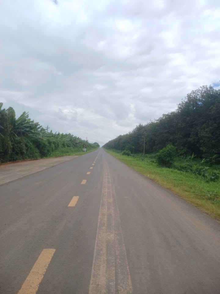 Đất nền Cư Kuin 990m² giá 160 triệu - 3 mặt tiền đẹp, tiện ích đầy đủ!