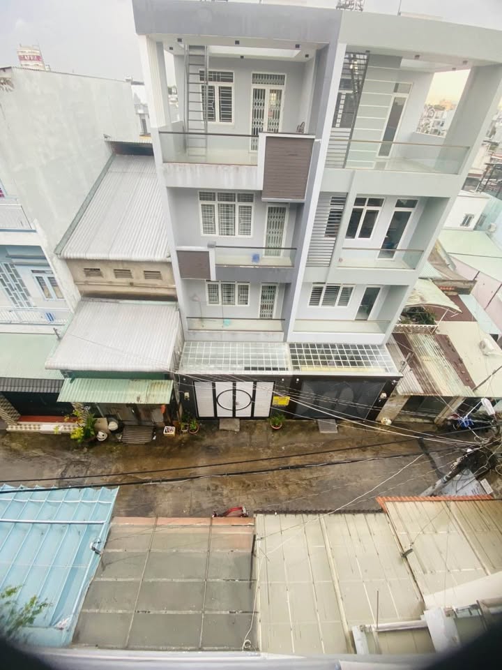 Nhà phố 4 tầng 72m² tại KDC Tên Lửa, giá 8 tỷ - Đầu tư sinh lời!